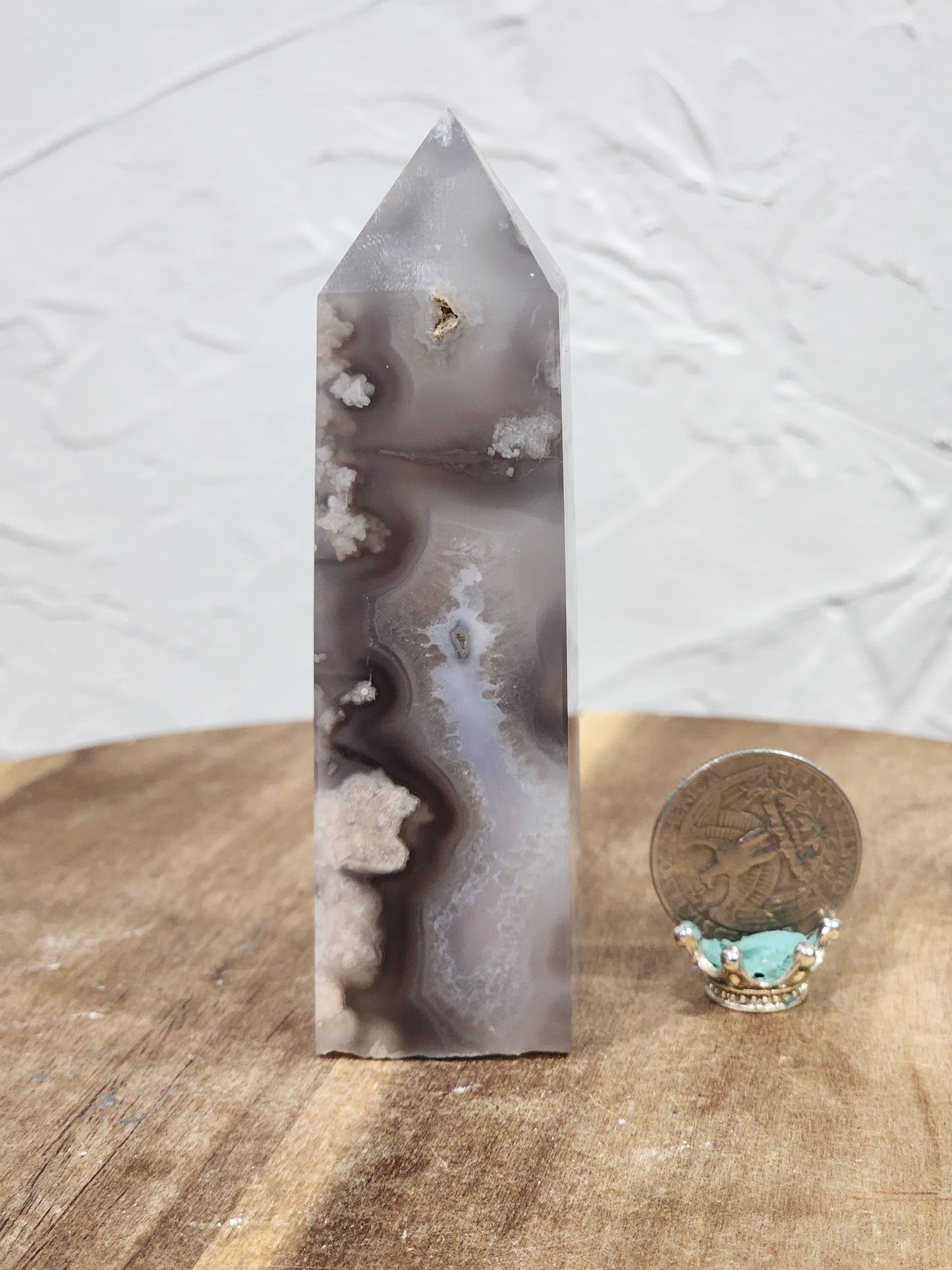 Black Flower agate tower