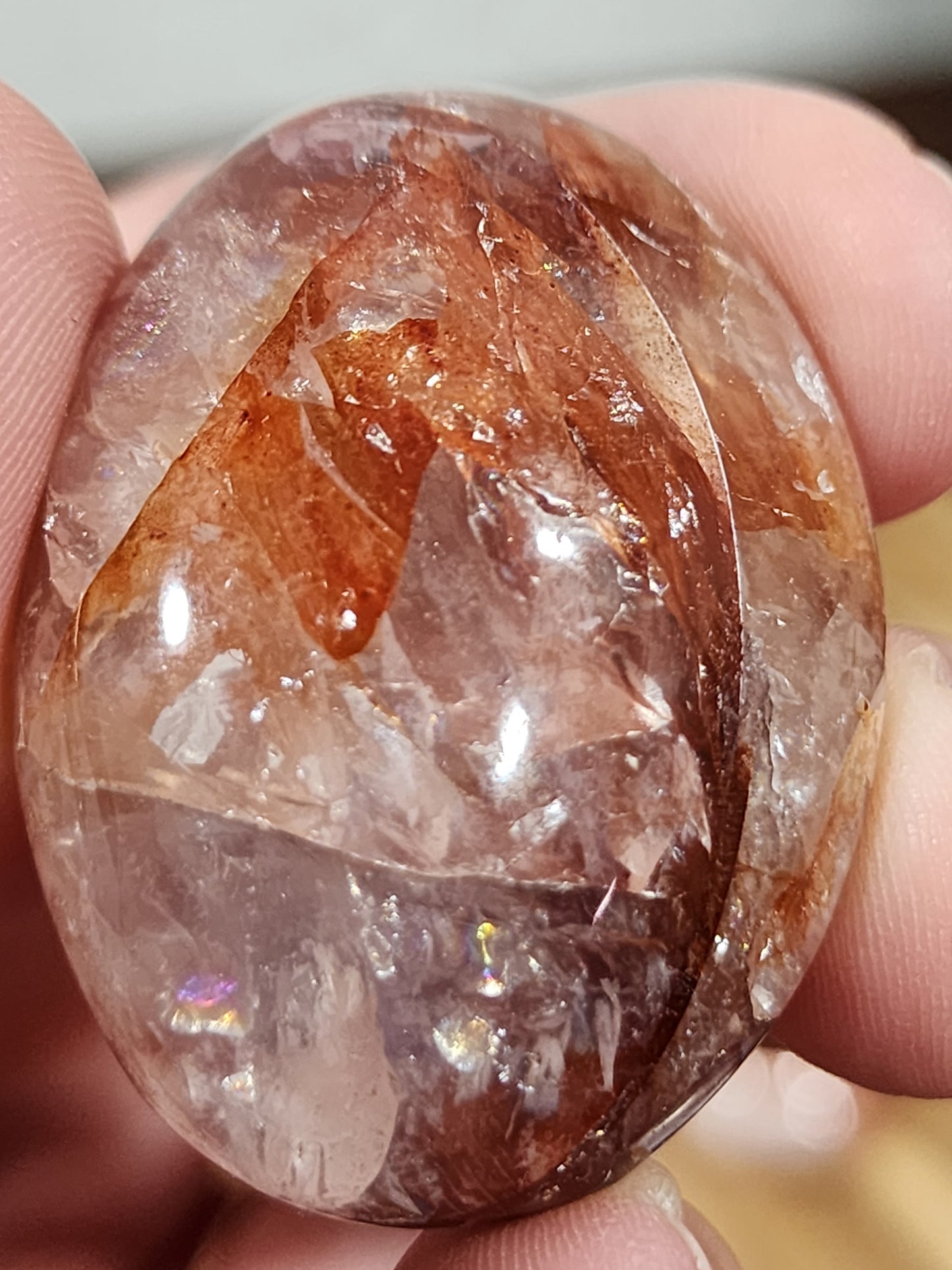 Fire quartz palm stones