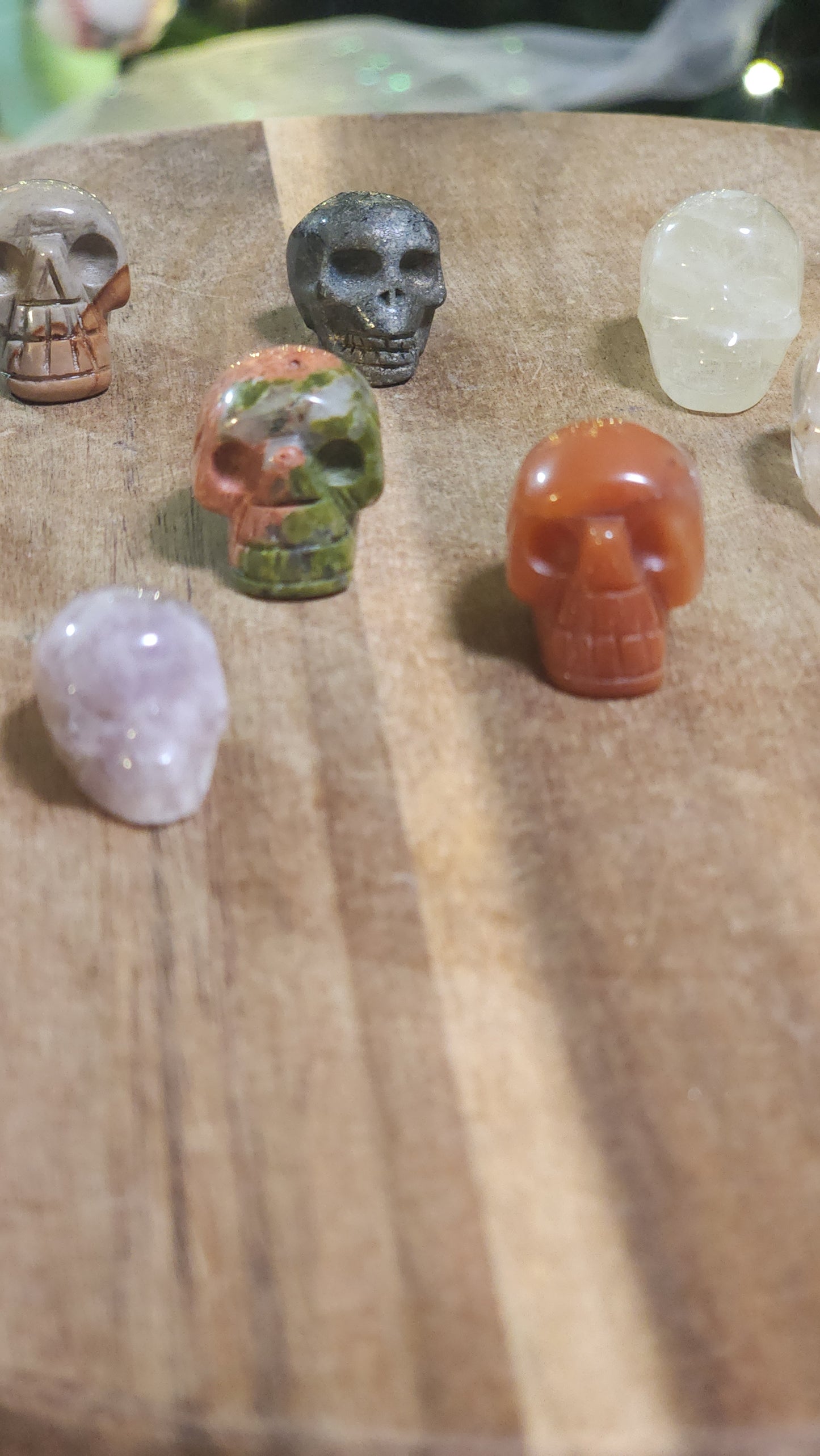 Mini skull carving