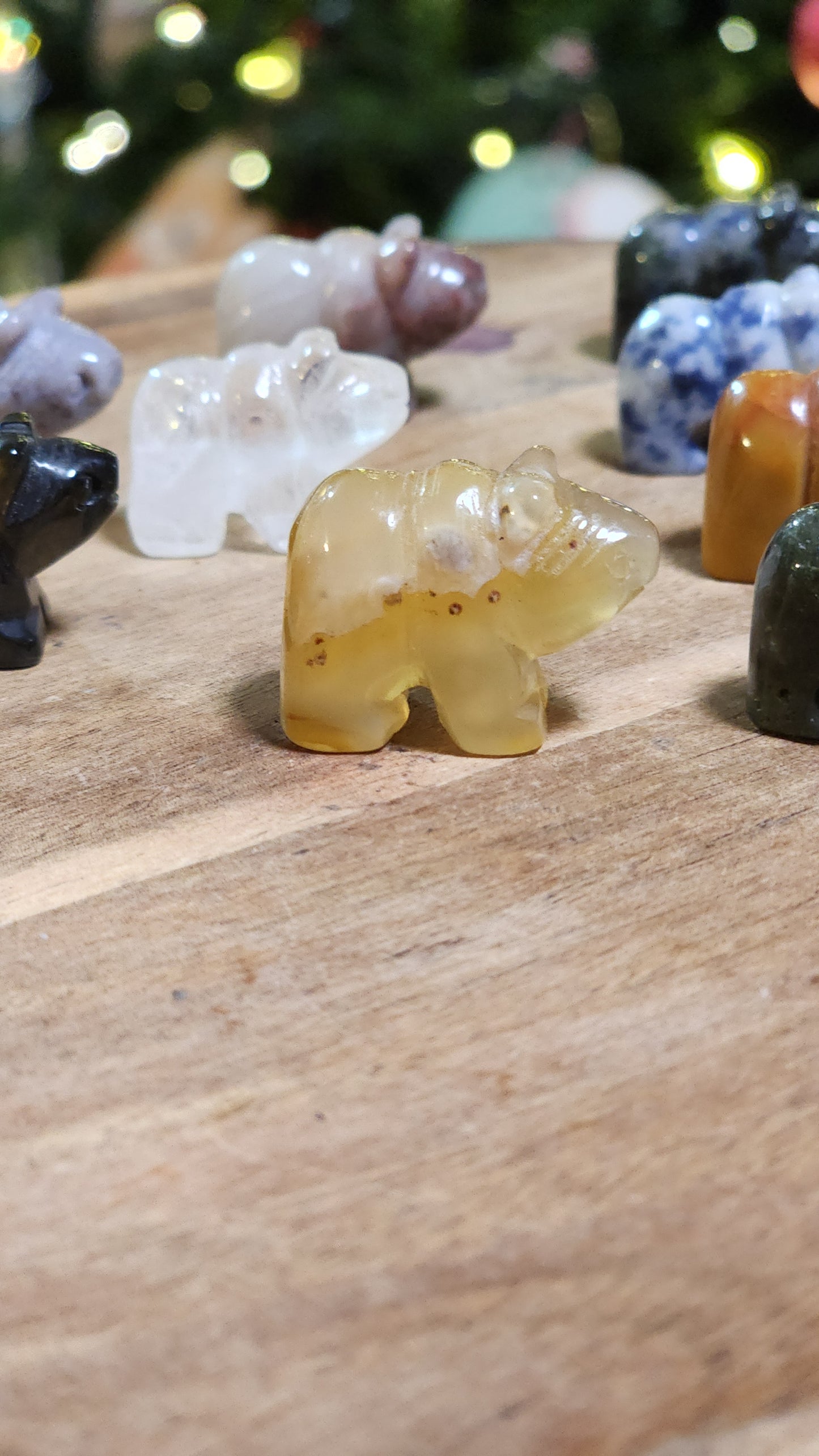 Mini bear carving