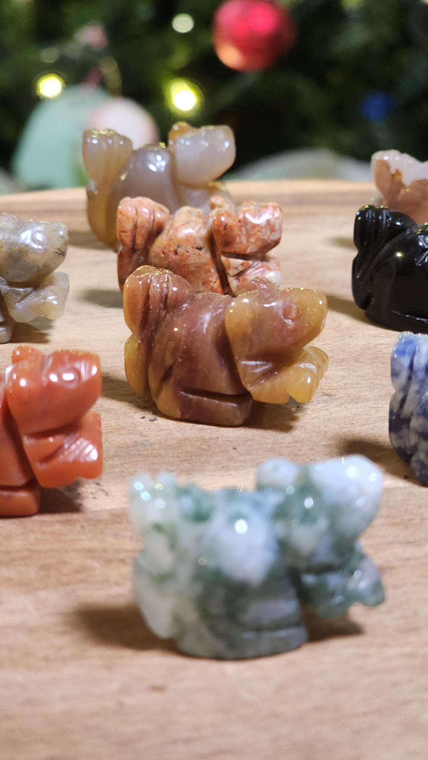 Mini squirrel carving