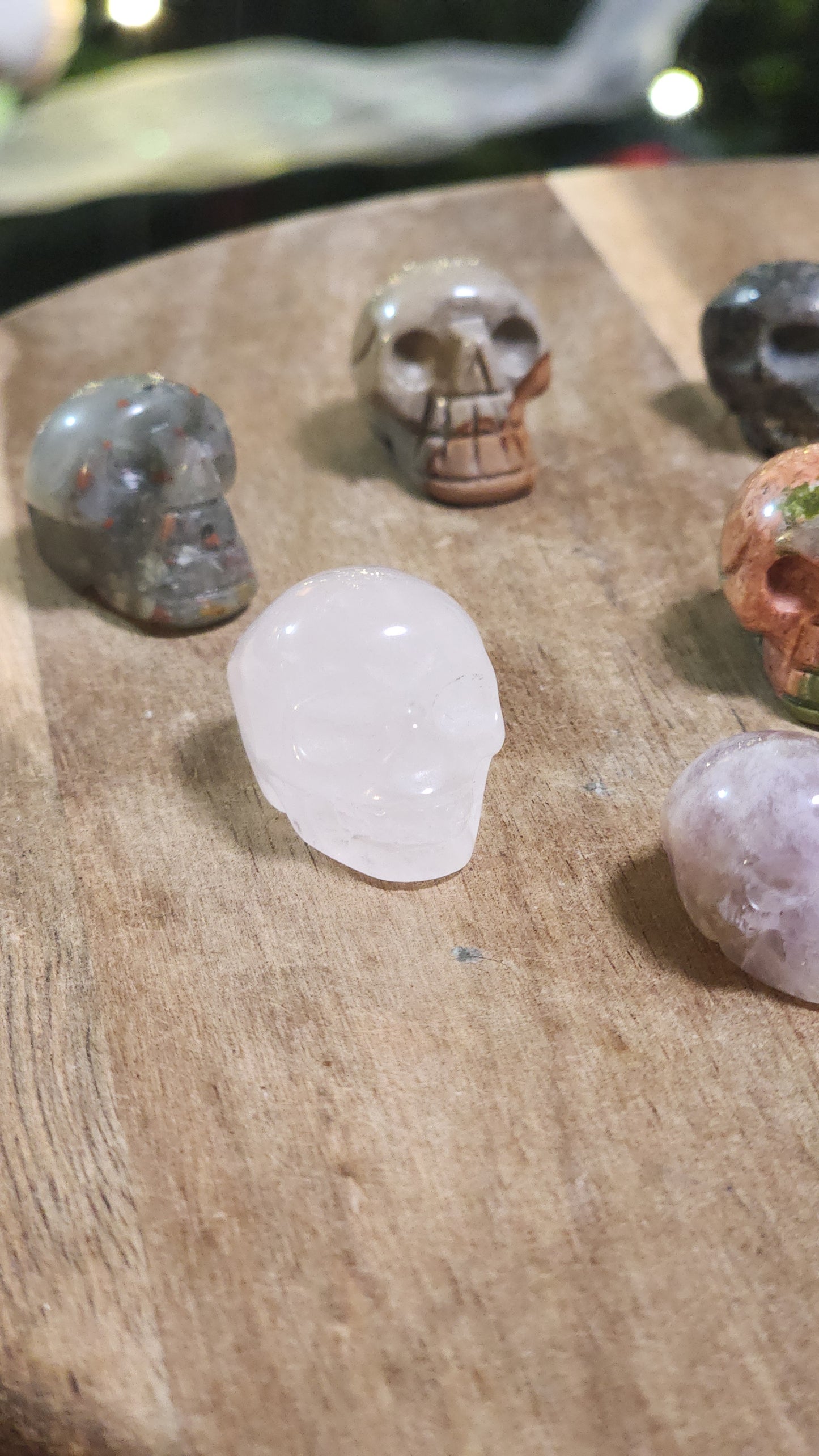 Mini skull carving