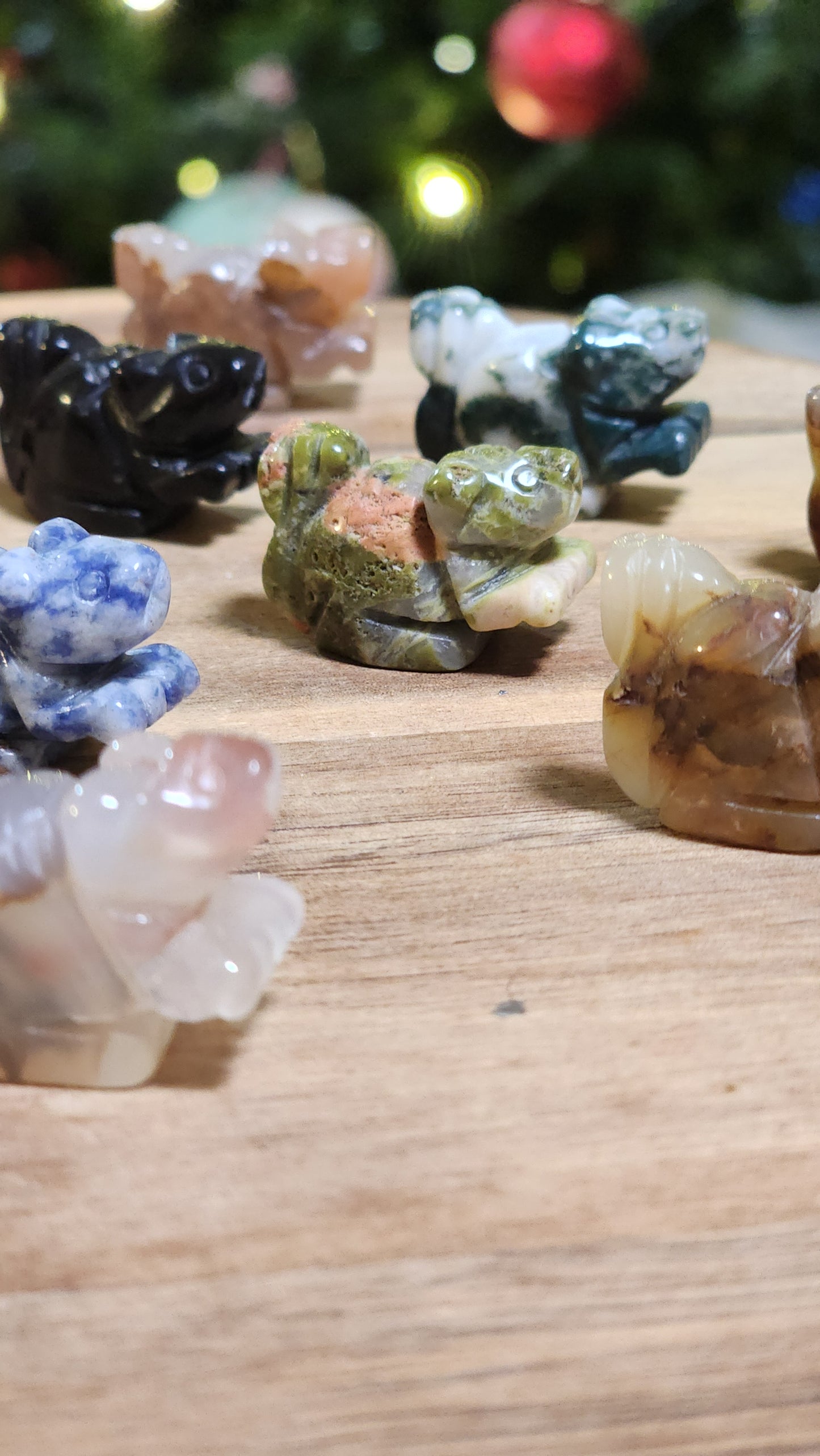 Mini squirrel carving