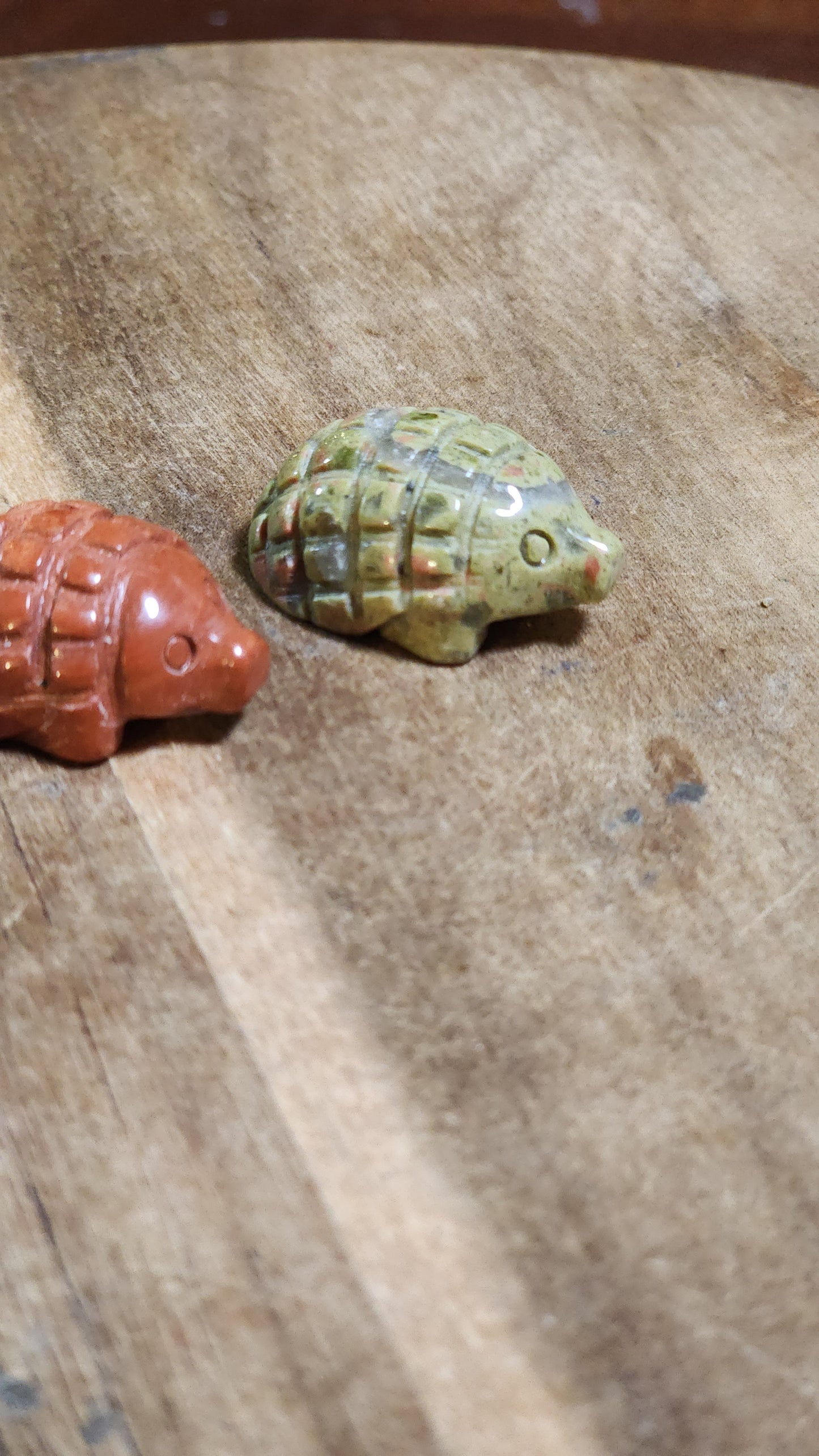 Mini hedgehog carving