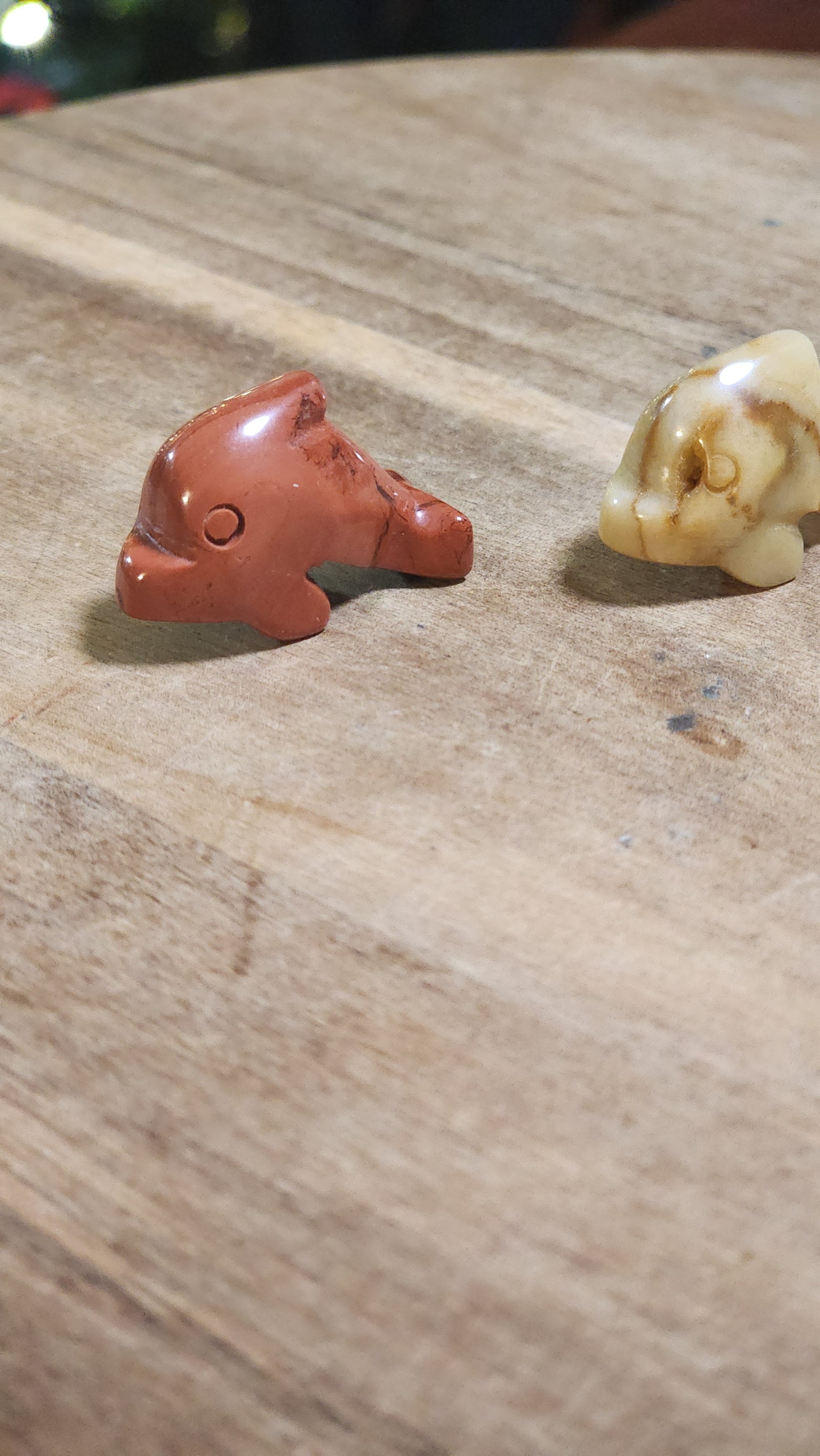 Mini dolphin carving