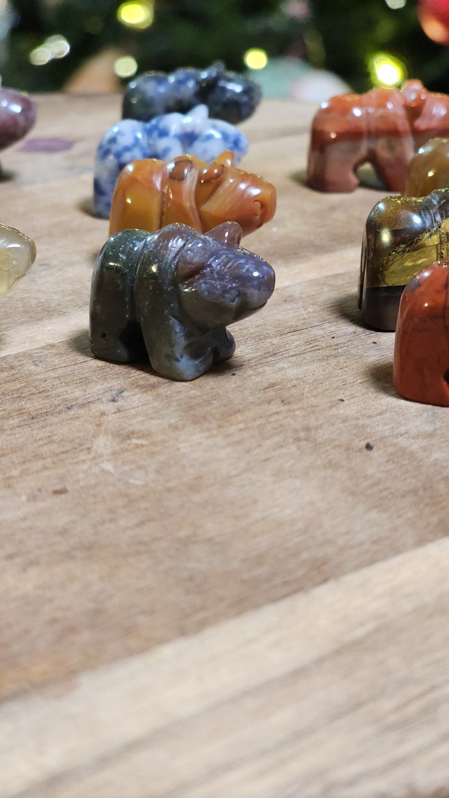 Mini bear carving