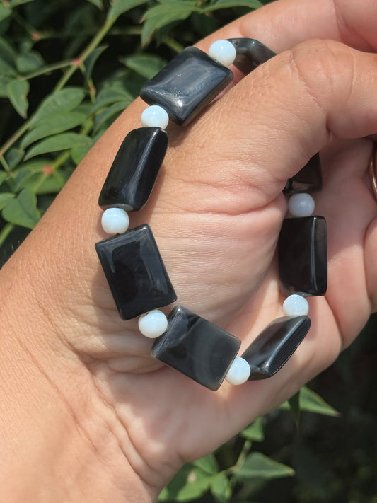 Black agate bracelet