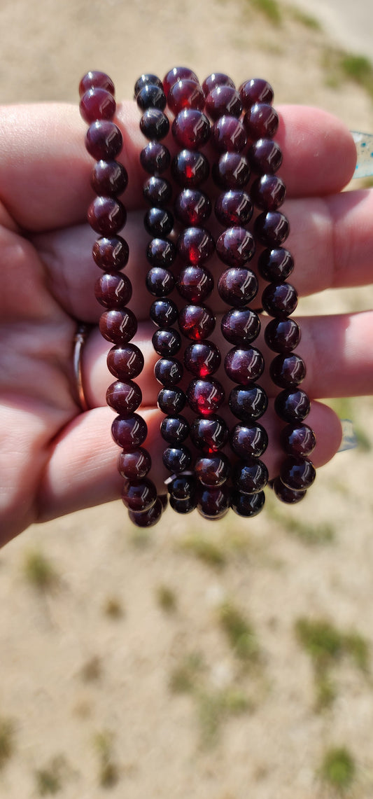 Starlight garnet bracelet