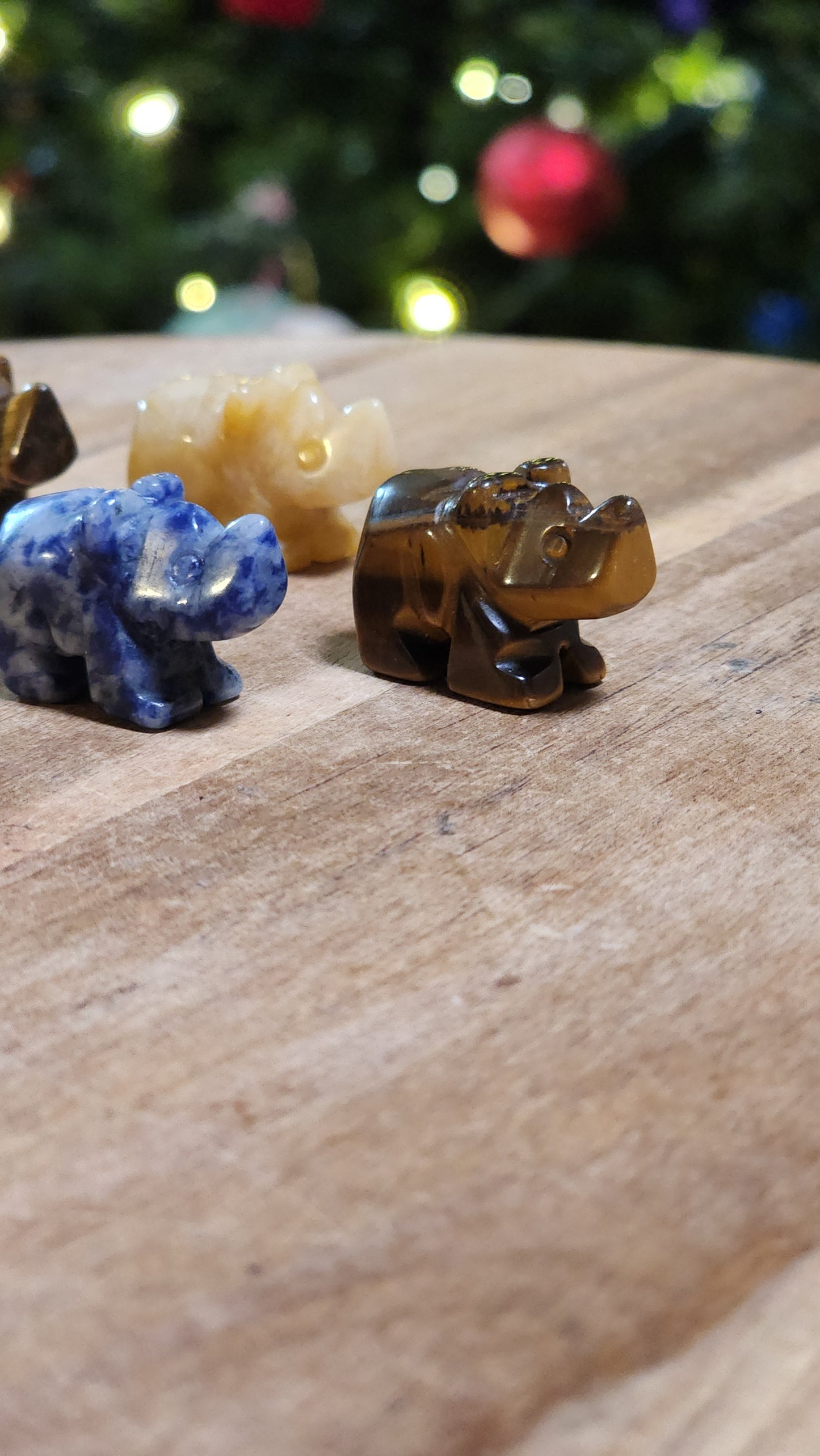 Mini rhino carving